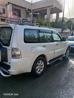ميتسوبيشي باجيرو
